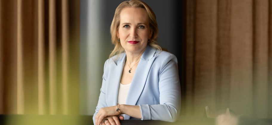 Minna Helle artikkelikuva